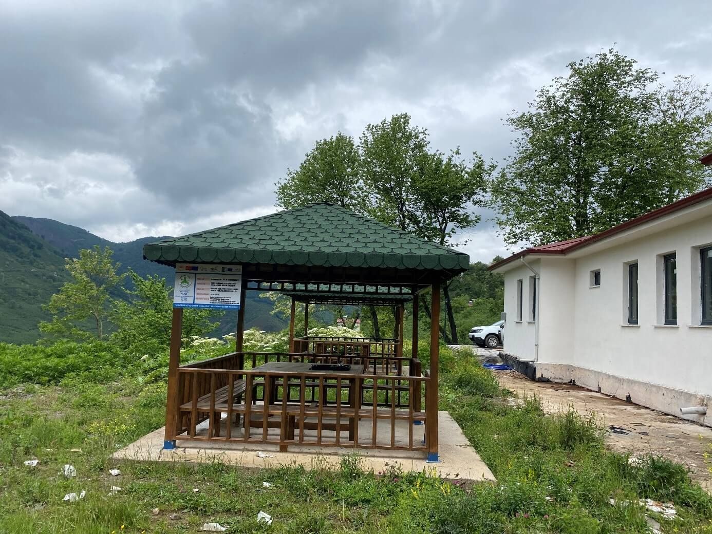 Kabataş YEG Derneği’nden Millet Bahçesi’ne Kırsal Turizm Katkısı: Kamelya Yapımı Tamamla